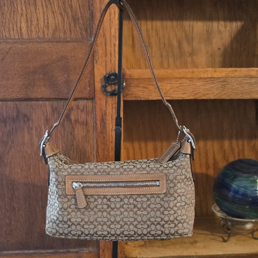 Coach Vintage Brown and Tan Signature C Jaquard Canvas Fabric Shoulder Bag Y2K